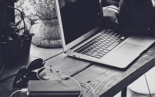 龙星科技(002442.SZ)：公司拟收购中橡重庆100%的股权，转让总价8687万元